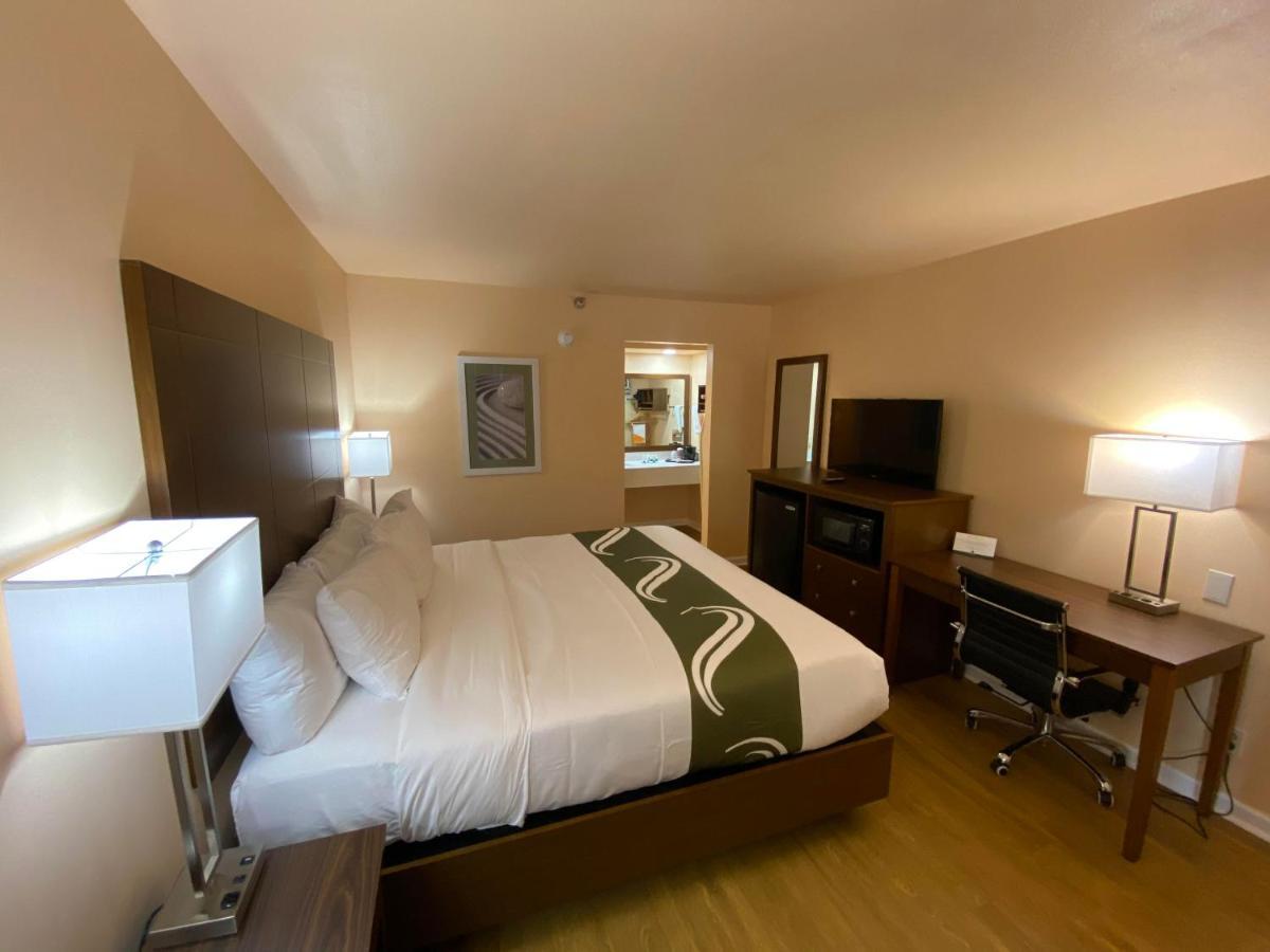Hotel Quality Pulaski